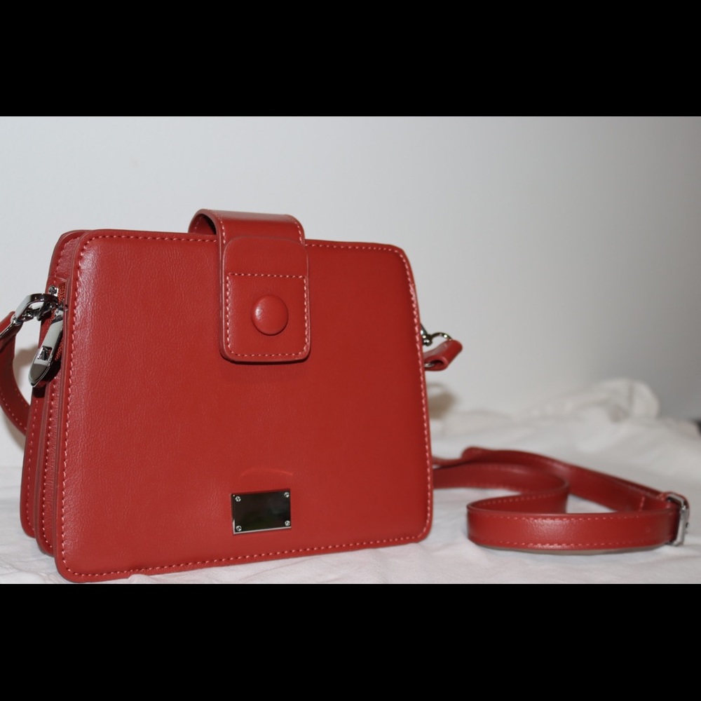 Modern Shoulder Bag